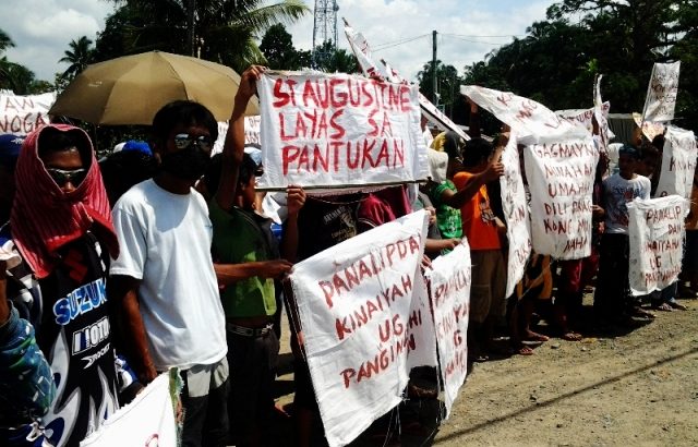 Pantukan small-scale miners protest US-owned mining anew