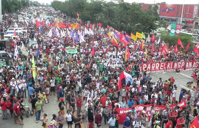 SONA | Thousands march to call for Aquino ouster