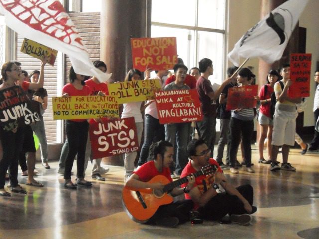 University of the Philippines Diliman students held protest action on their first day of school on Aug. 7, Thursday. (Photo by A. Umil/ Bulatlat.com)