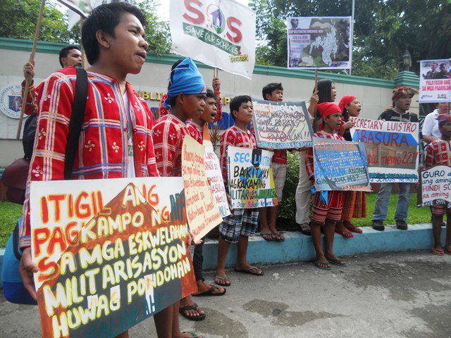 Children are calls for the pull out of military presence in Mindanao. (Photo by A. Umil/ Bulatlat.com)
