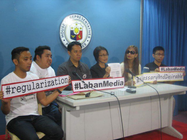 Rep. Emmi de Jesus with former talents of GMA Network (Photo by GWP)