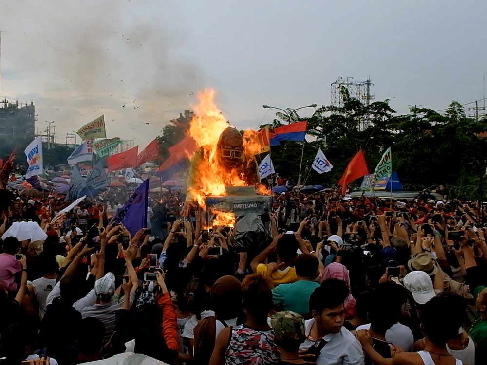 effigy-noynoy-byrbv-16