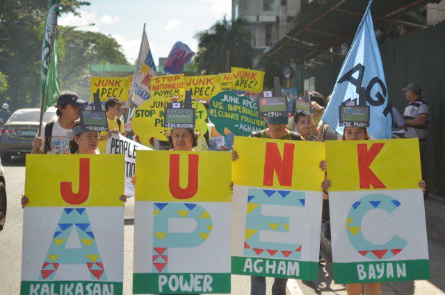 Protest at the Apec Climate Change symposium on Nov. 4. (Contributed photo/Bulatlat.com)