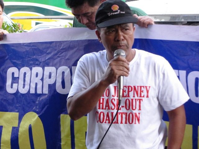 Anselmo Perweg, spokesperson of No to Jeepney Phaseout Coalition, speaks in front of DOTC offices Dec 2015 (Photo by M. Salamat)