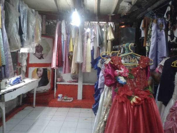 Lola Dory’s collection of gowns.