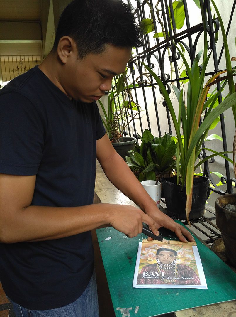In search of her missing mother, Ipe Soco has found solidarity among other relatives of victims of enforced disappearances. For almost a decade, he has been a human rights advocate. (Photo by Ronalyn V. Olea / Bulatlat)