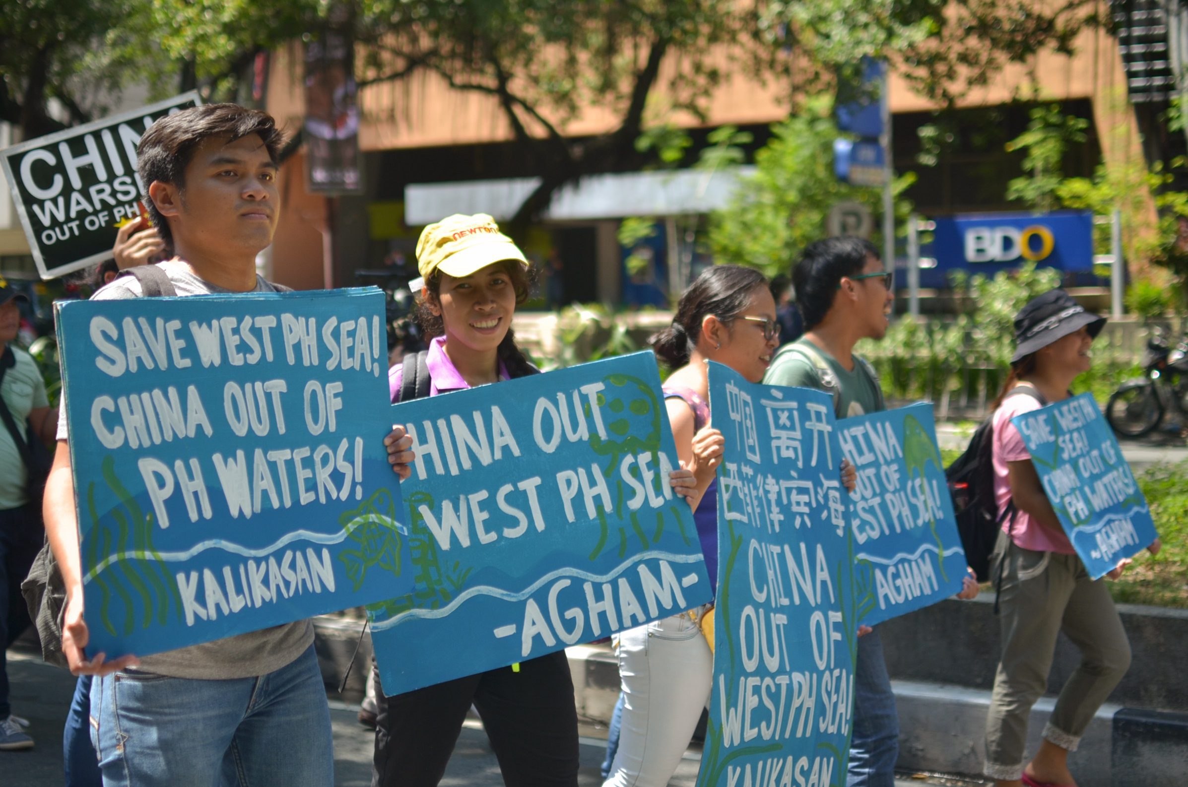 Environmentalist groups join Agham and Kalikasan PNE join the protest at the Chinese Consulate July 12 (Photo by Carlo Manalansan/Bulatlat)