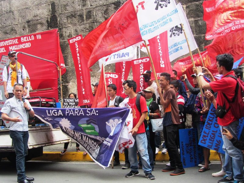DOLE picketed by Pamantik-KMU