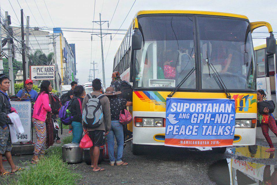 MANILAKBAYAN PARA SA SONA. Busloads of Mindanaoans head from Tagum City on July 19 to Manila for the first State of the Nation Address (SONA) of President Rodrigo Duterte on July 25. They bring calls for an end to militarization and pull-out military troops in the Lumad schools and communities, and voice support for the peace talks . (Photo by Kilab Multimedia)