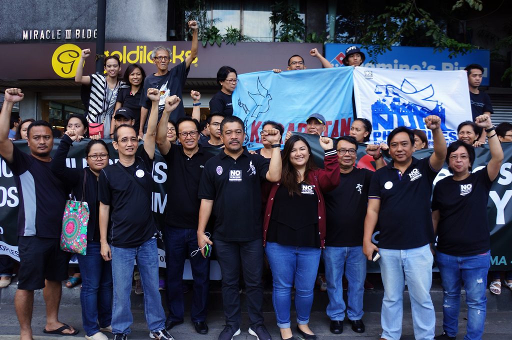 no-to-marcos-hero-burial-black-to-block-byjonasalpasan-3