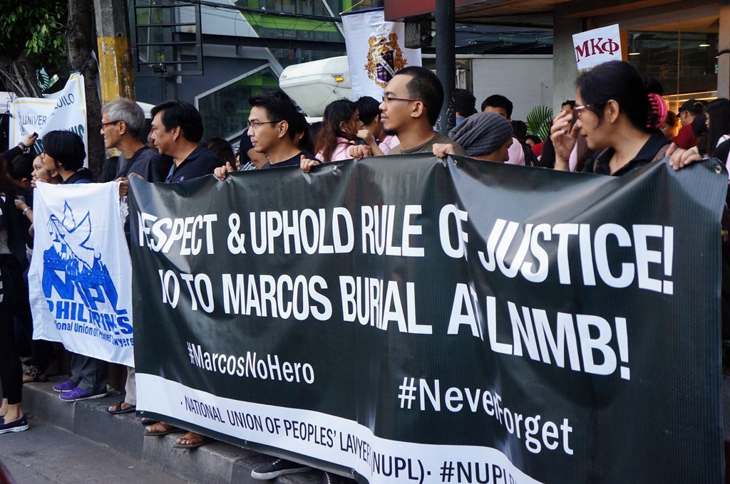 no-to-marcos-hero-burial-black-to-block-byjonasalpasan-4