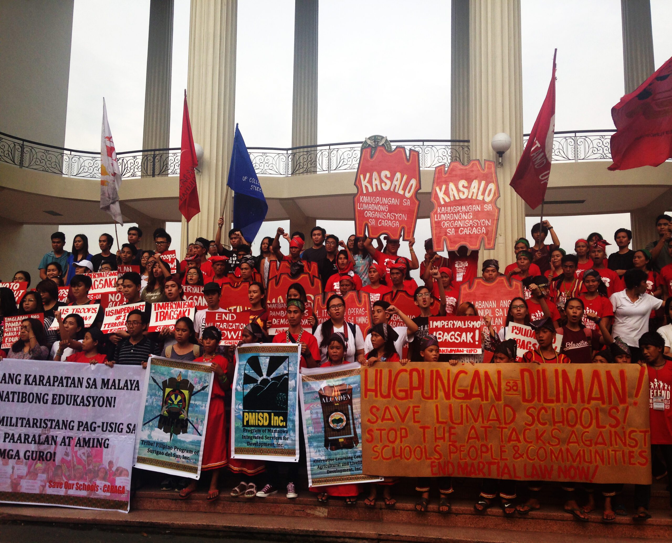 UP community welcomes Lumad for Lakbayan 2017 at the Quezon Hall (Photo by Red Carao/Bulatlat)