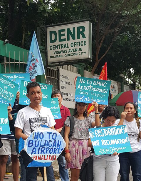 Aerotropolis protested