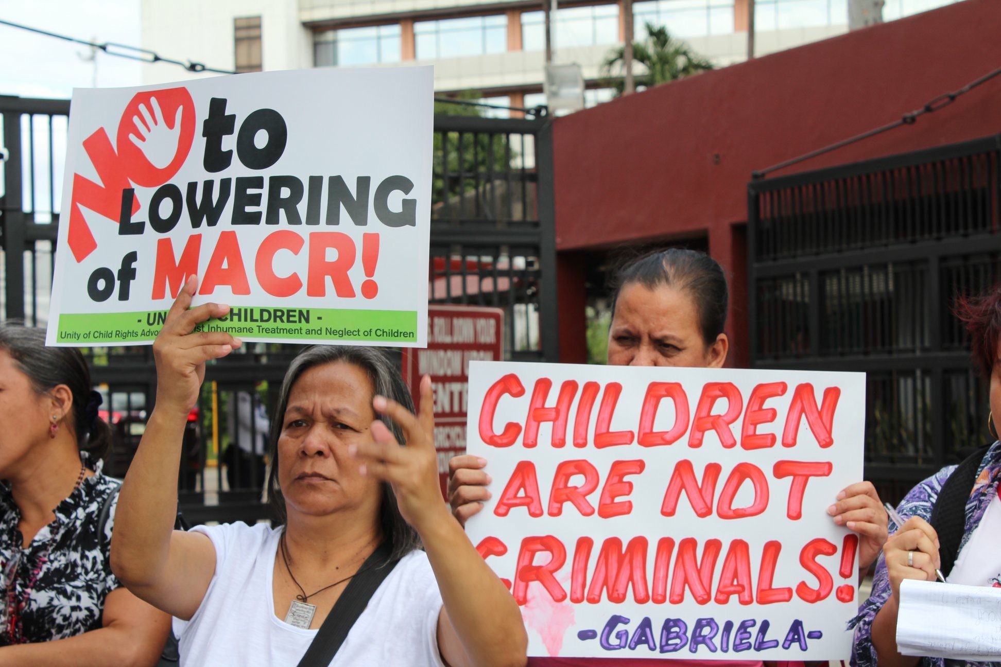 No to lowering of macr
