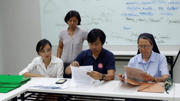 Red-tagged groups file complaint at CHR