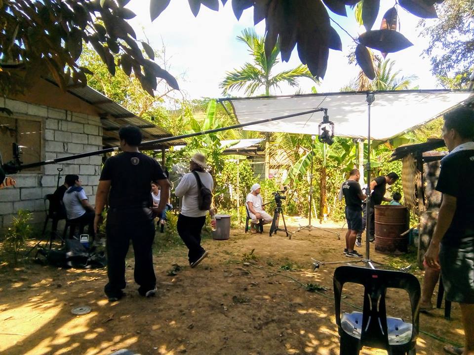 off cam workers-shooting