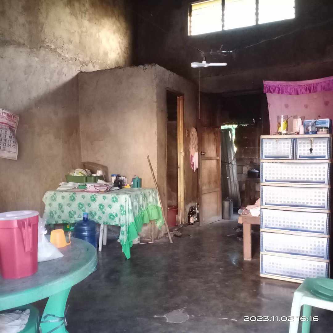 Inside the house of a resident of Greendale, a resettlement area in Tacloban North. (Photo by Gene Albert Coles)