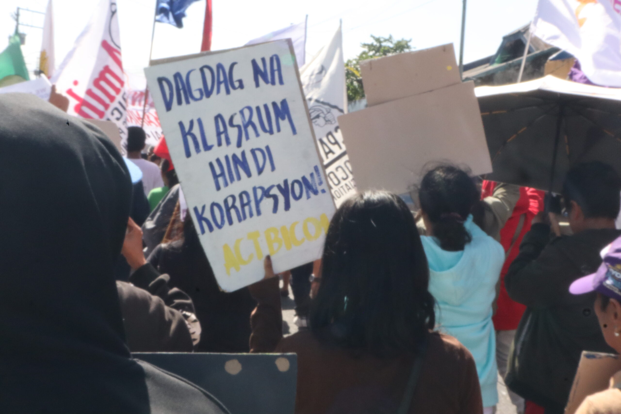 #EDSA40 | Bicolanos march against corruption 